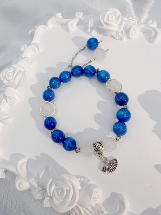 Handgemachter Armschmuck V08