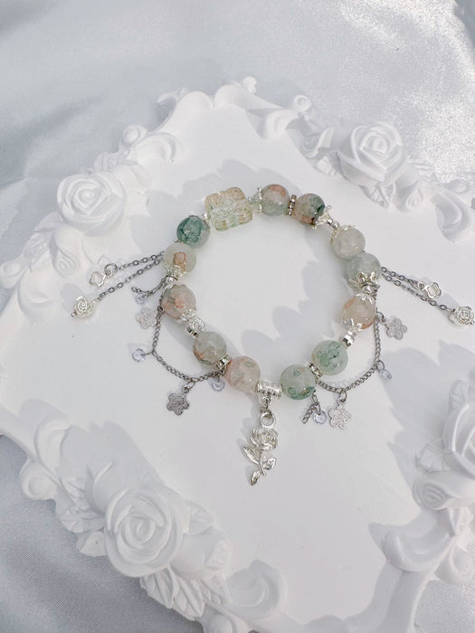 Handgemachter Armschmuck V13