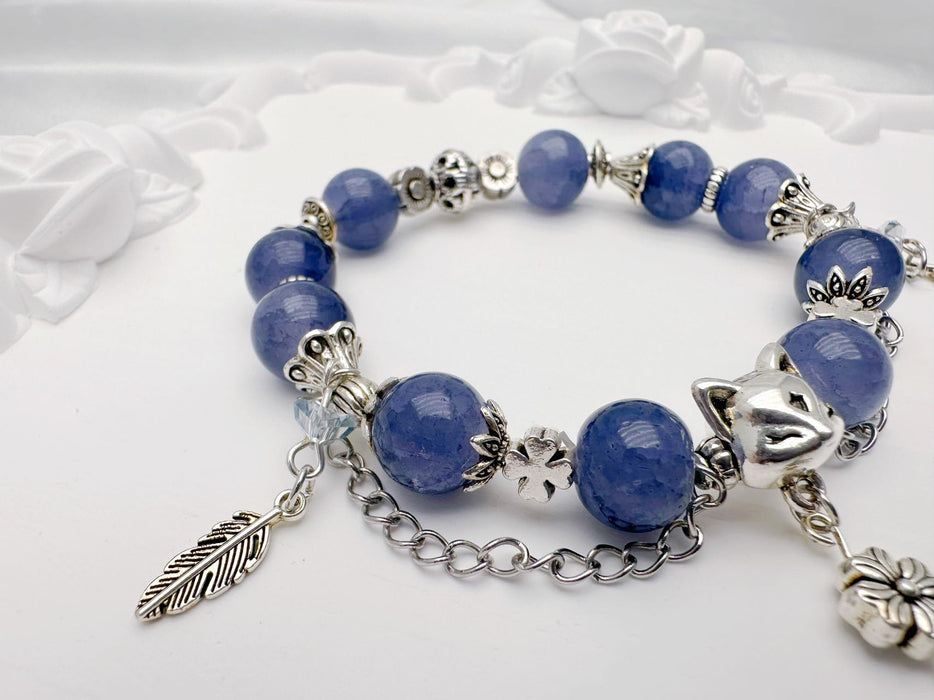 Handgemachter Armschmuck V01