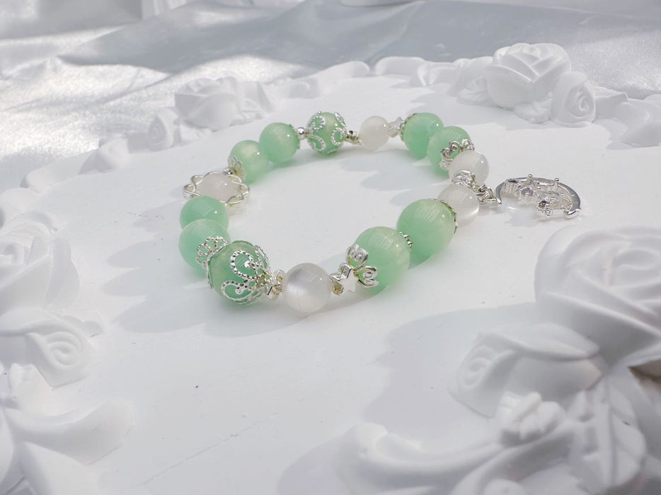 Handgemachter Armschmuck V09