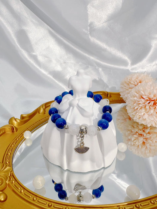 Handgemachter Armschmuck V08